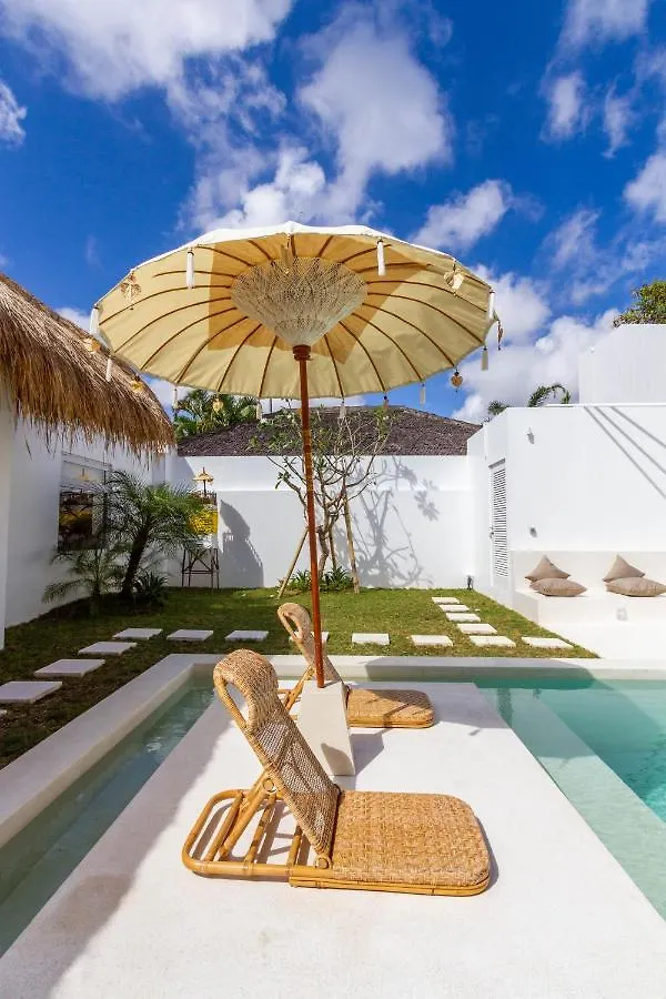 Villa M2 Seminyak By Alfred In Bali إندونيسيا